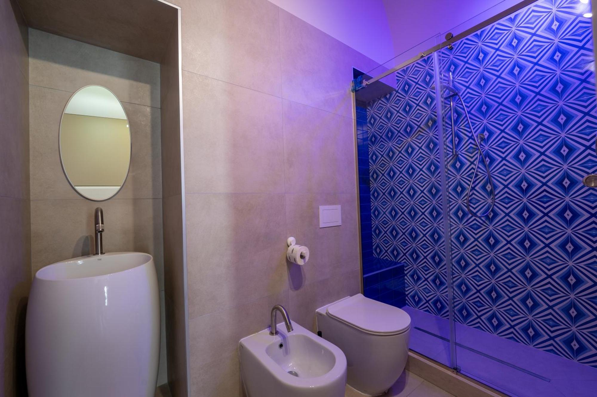 Vischi Apartment Trani By Le Marinelle Loc Turistica Bagian luar foto